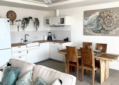 [Ready To Move In] Elegant 2-Bedroom Condo in Maret Ko Samui Emerald Bayview