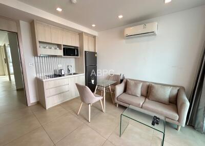 Just IN 1 Bedroom City view in Olympus Condo