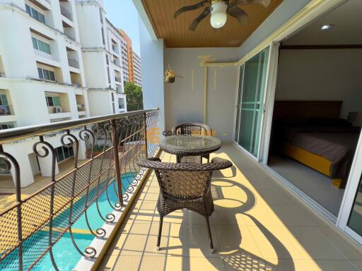 1 Bedroom Condo in Platinum Suites Condominium Jomtien