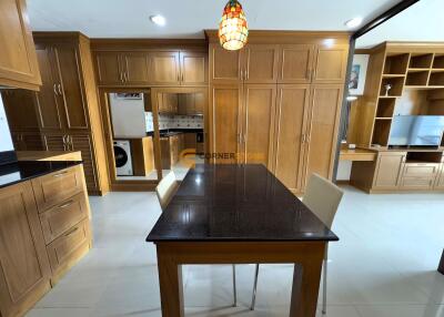 1 Bedroom Condo in Platinum Suites Condominium Jomtien