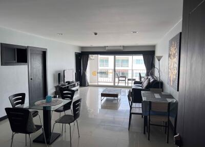 2 Bedroom Condo in Platinum Suites Condominiums Jomtien