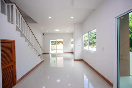 136 ตรม., 3 ห้องนอน, 3 ห้องน้ำ บ้าน ราคา ฿ 2,590,000