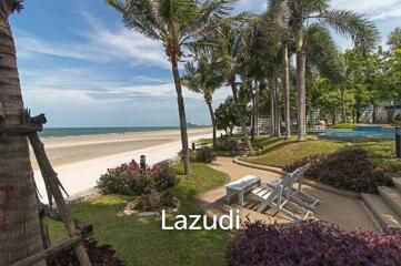 2 Bed Beachfront Condo in Town