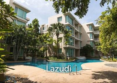 2 Bed Beachfront Condo in Town