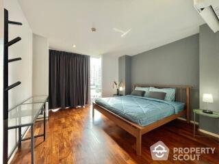 2-BR Condo at Ban Chao Phraya Condo near MRT Hua Lamphong