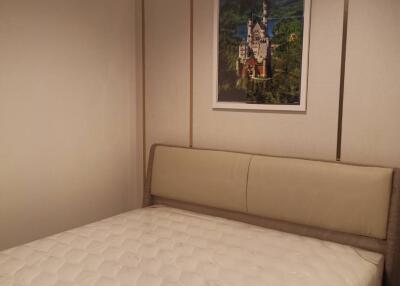 2-BR Condo at Life Asoke Hype near ARL Makkasan