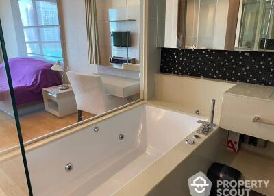 1-BR Condo at The Address Sathorn near BTS Saint Louis