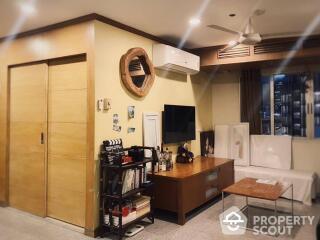 2-BR Condo at Wittayu Complex near BTS Phloen Chit