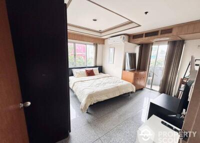 2-BR Condo at Wittayu Complex near BTS Phloen Chit