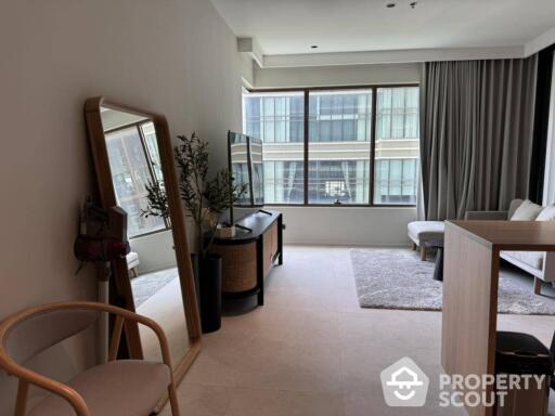 1-BR Condo at The Emporio Place near BTS Phrom Phong