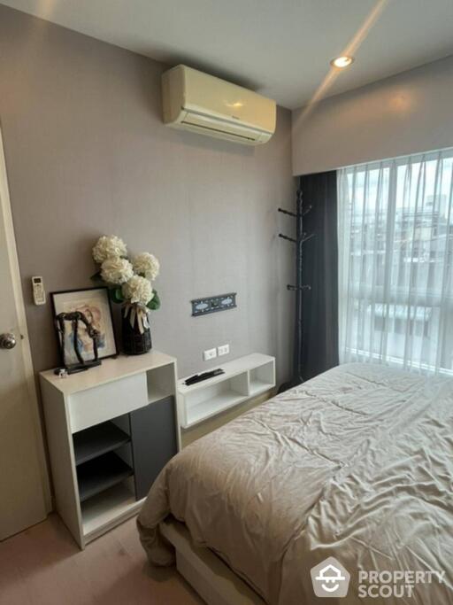 1-BR Condo at The Viva Condo Sathorn-Taksin near BTS Wongwian Yai