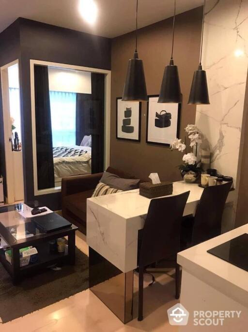 1-BR Condo at The Viva Condo Sathorn-Taksin near BTS Wongwian Yai