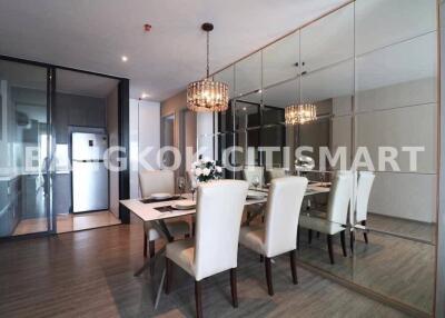 Condo at RHYTHM Ekkamai for rent