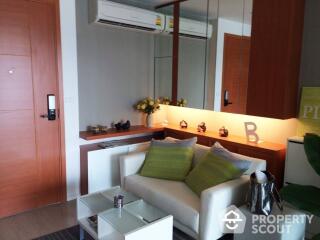 1-BR Condo at Rhythm Sathorn-Narathiwas near BTS Chong Nonsi