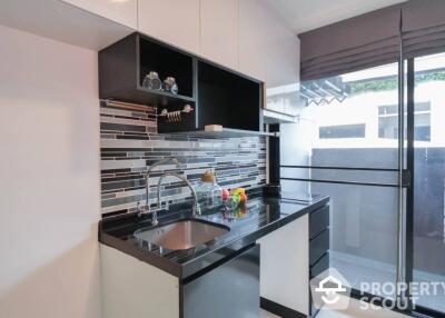 2-BR Condo at Bangkok Feliz Sathorn - Taksin near BTS Krung Thon Buri