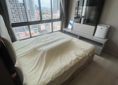 2-BR Condo at The Signature By Urbano Saphan Kwai near BTS Saphan Khwai