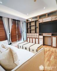 1-BR Condo at Noble 09 Ruamrudee near BTS Phloen Chit