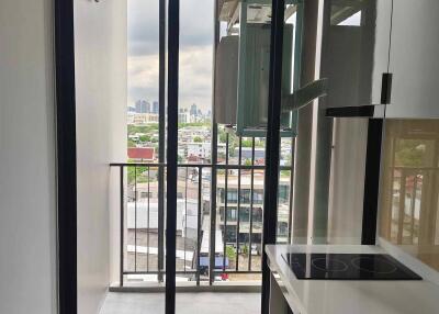 1-BR Condo at Supalai Premier Samsen-Ratchawat close to Ratchawat