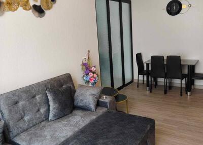 1-BR Condo at Supalai Premier Samsen-Ratchawat close to Ratchawat