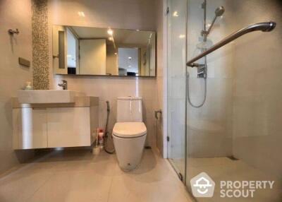 1-BR Condo at Nara 9 Sathorn-Narathiwas near BTS Saint Louis