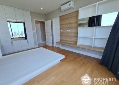 3-BR Condo at Aguston Sukhumvit 22 near MRT Queen Sirikit National Convention Centre