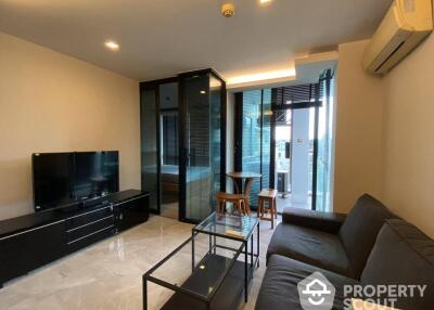 1-BR Condo at Socio Ruamrudee near BTS Nana