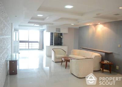 3-BR Condo at President Park Condominium near MRT Queen Sirikit National Convention Centre