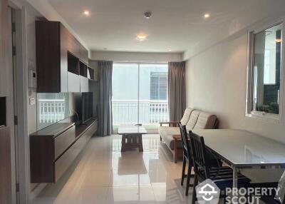 1-BR Condo at The Private Residence Rajdamri near BTS Ratchadamri