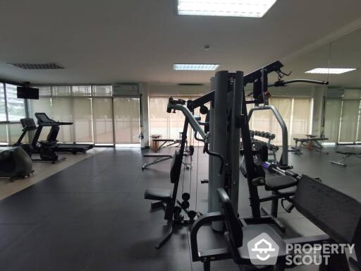 4-BR Apt. near BTS Phrom Phong