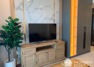 1-BR Condo at Supalai Premier Charoen Nakhon near BTS Krung Thon Buri