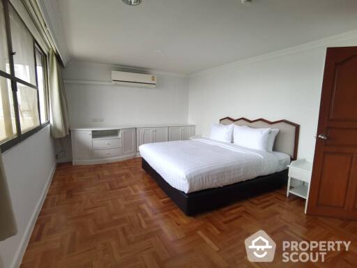 4-BR Apt. near BTS Phrom Phong