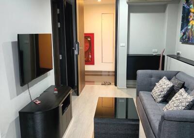 1-BR Condo at Rhythm Sukhumvit 44/1 near BTS Phra Khanong (ID 441150)