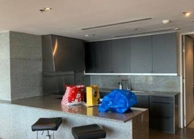 3-BR Condo at The Met Sathorn near BTS Chong Nonsi