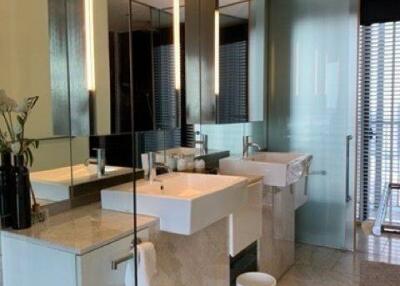 3-BR Condo at The Met Sathorn near BTS Chong Nonsi