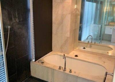 3-BR Condo at The Met Sathorn near BTS Chong Nonsi