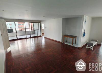 3-BR Condo at Liberty Park Condominium near MRT Sukhumvit