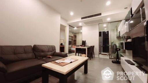 1-BR Condo at The Room Sathorn near BTS Saint Louis