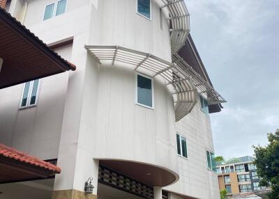 6-BR House near BTS Thong Lor