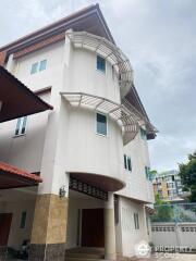 6-BR House near BTS Thong Lor