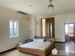 6-BR House near BTS Thong Lor