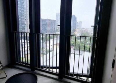 1-BR Condo at Beatniq Sukhumvit 32 near BTS Thong Lor