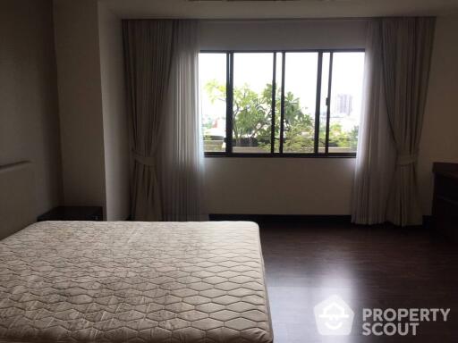 4-BR Apt. near BTS Ekkamai