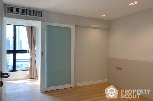 3-BR Condo at Prime Mansion One near MRT Phetchaburi (ID 513245)