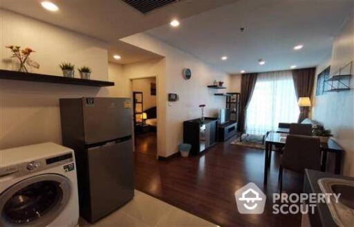 1-BR Condo at Supalai Lite Sathorn-Charoenrat in Bang Khlo (ID 421531)