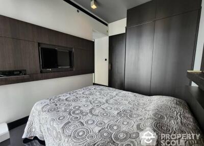 3-BR Condo at The Met Sathorn near BTS Chong Nonsi