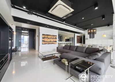 3-BR Condo at The Met Sathorn near BTS Chong Nonsi