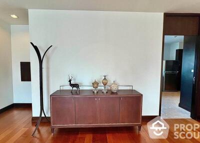 4-BR Condo at Royal Residence Park near BTS Phloen Chit