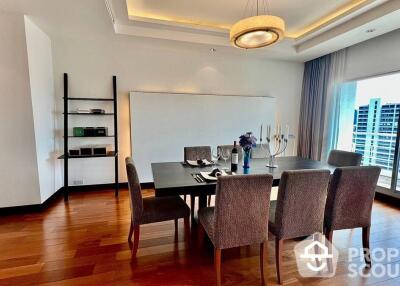 4-BR Condo at Royal Residence Park near BTS Phloen Chit