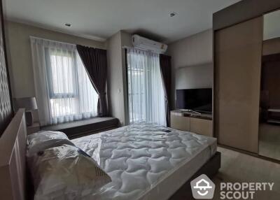 Studio Condo at Life One Wireless near BTS Phloen Chit