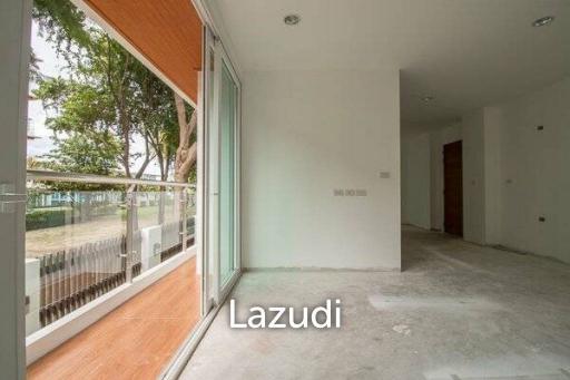 2 Bed Beachfront Condo